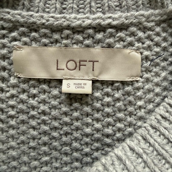 Loft Gray Women's Sweater - Picture 4 of 5